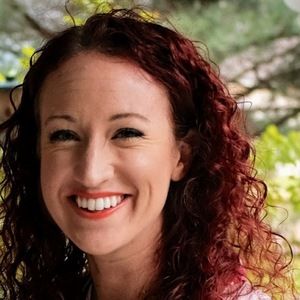 Meet your Posher, Chloe